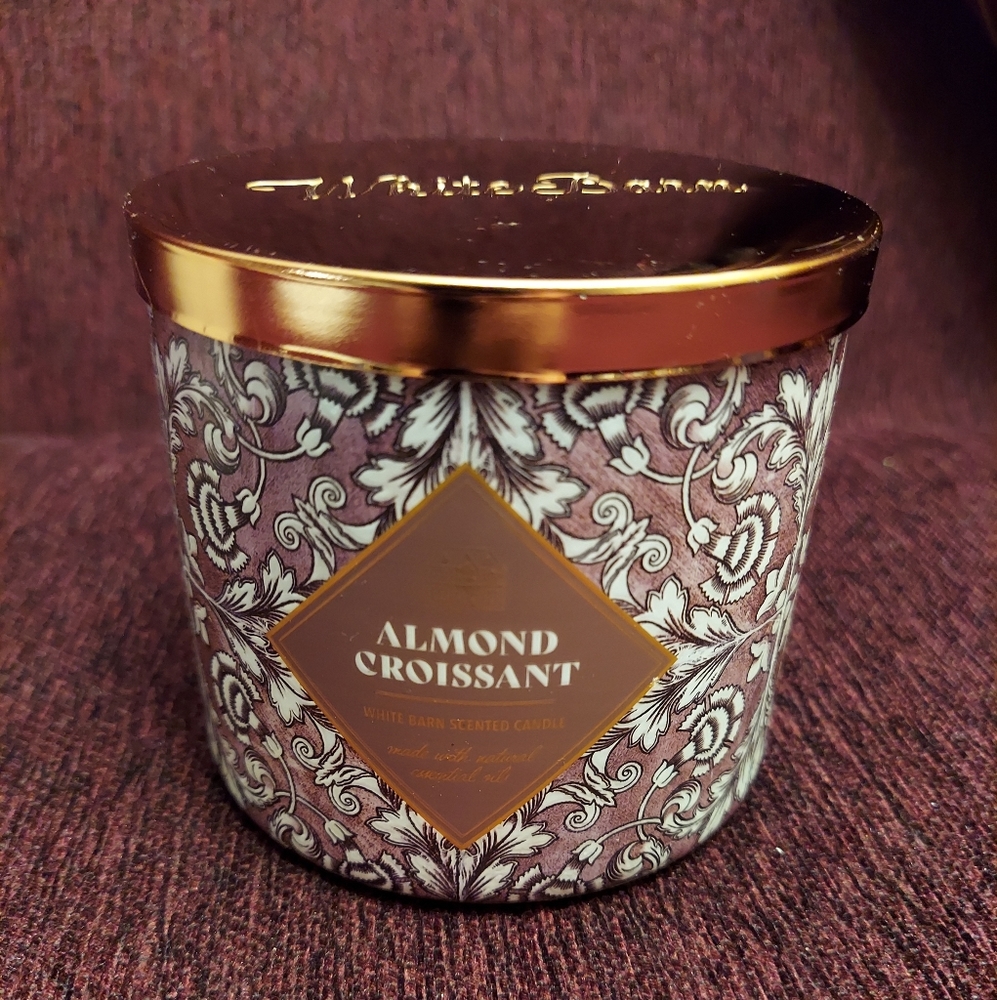 Almond croissant candle by bath and body works